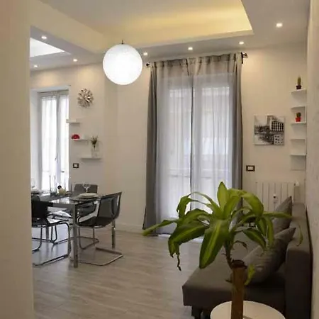 Casa E Per Vacanze Jenner Apartament *